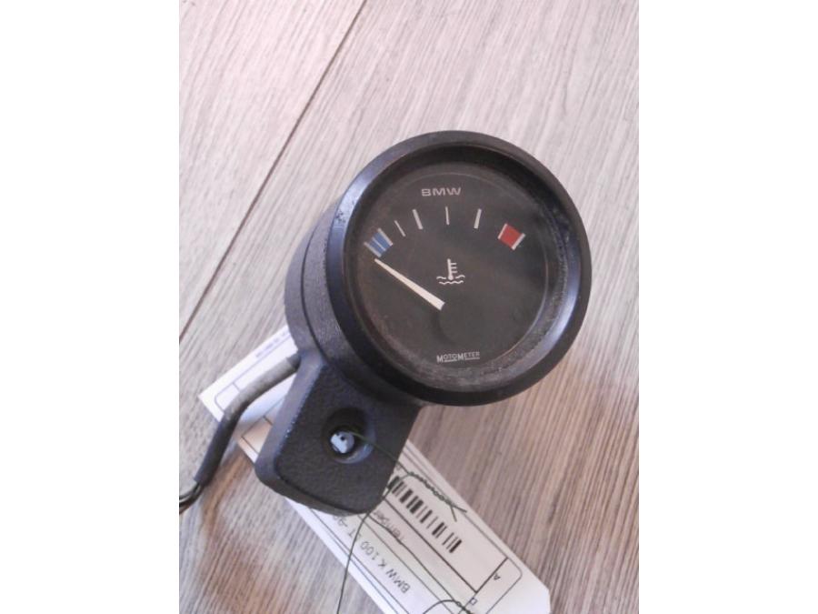 Framsidan på Temperaturmätare från en BMW K 100 LT -1990 motorcykel.