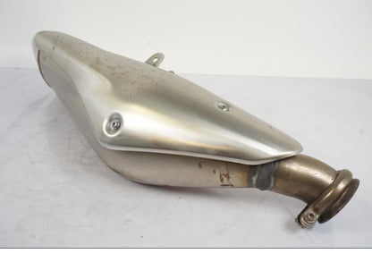 Baksidan på Avgassystem från en KTM 790 Duke -2019 motorcykel.