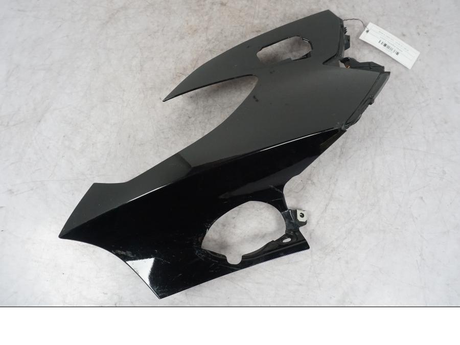 Framsidan på Toppkåpa från en BMW K 1600 GTL -2015 motorcykel.