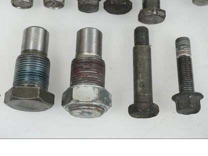 Snett nerifrån på Skruv / Mutter etc från en Yamaha XJ 900 -1997 motorcykel.