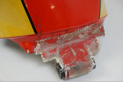 Baksidan på Bensintankskåpa från en Aprilia RS 125 -2008 motorcykel.