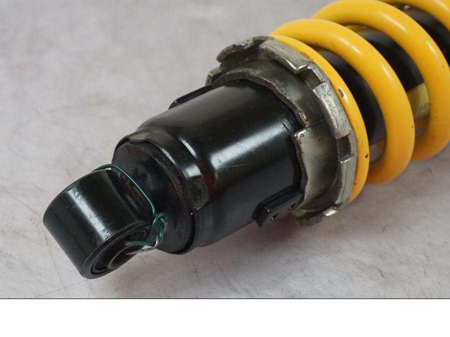 Extrabild2 på Stötdämpare från en Suzuki SV 650 -1999 motorcykel.