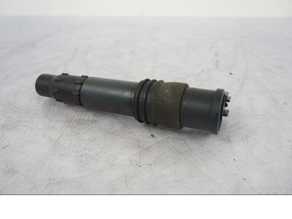 Baksidan på Tändspole från en Suzuki GSX-R 1000 -2005 motorcykel.