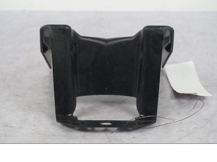 Vänster sida på Undertail från en KTM 690 SM R -2009 motorcykel.