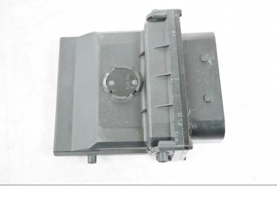 Framsidan på ESA Control Unit från en BMW R 1250 GSA -2021 motorcykel.