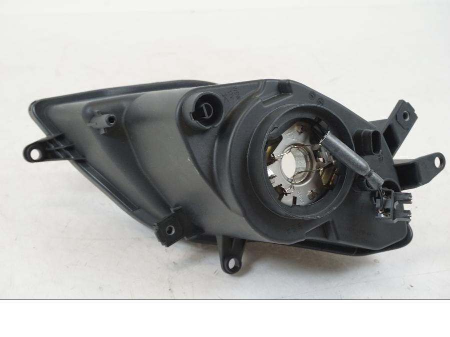 Extrabild4 på Strålkastare från en BMW S 1000 XR -2014 motorcykel.