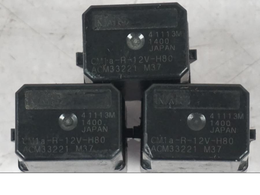 Höger sida på Relä från en KTM 690 Duke -2015 motorcykel.