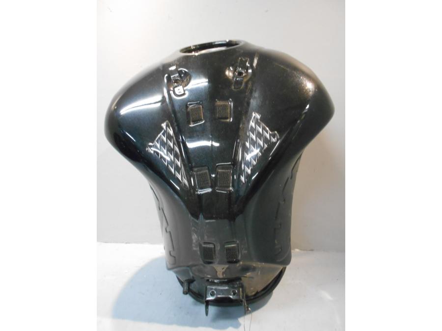 Framsidan på Bensintank från en Kawasaki Z 1000 -2015 motorcykel.