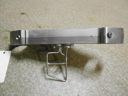 Baksidan på Gaffelkrona från en Suzuki M 1800 -2007 motorcykel.