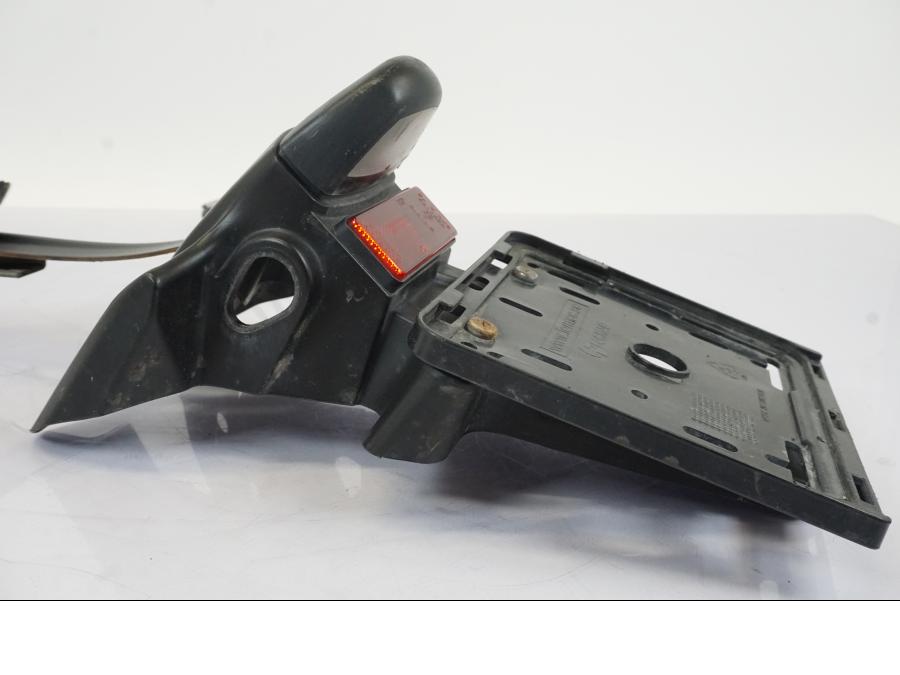 Snett uppifrån på Skylthållare från en Yamaha MT-07 -2018 motorcykel.