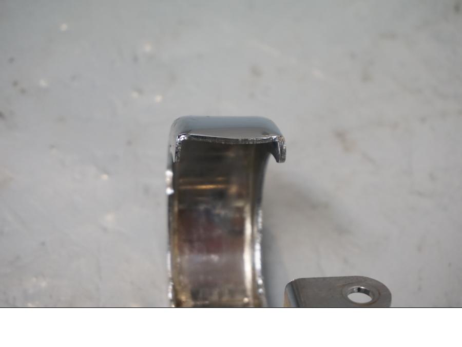 Höger sida på Gaffelbendekor från en Kawasaki VN 800 -2001 motorcykel.