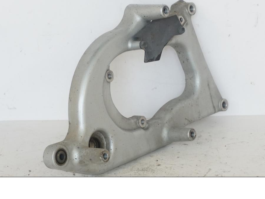 Baksidan på Sving från en Honda SH 300 A -2011 scooter.