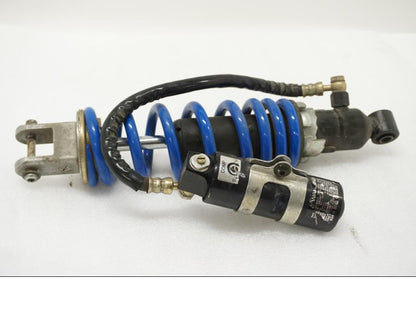 Framsidan på Stötdämpare från en Buell XB9S -2003 motorcykel.