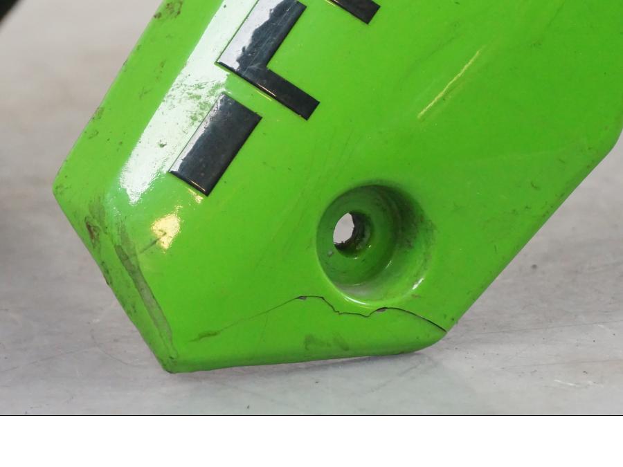 Baksidan på Framskärm från en Kawasaki ZX-10R -2008 motorcykel.