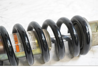 Höger sida på Stötdämpare från en Suzuki VL 800 -2001 motorcykel.