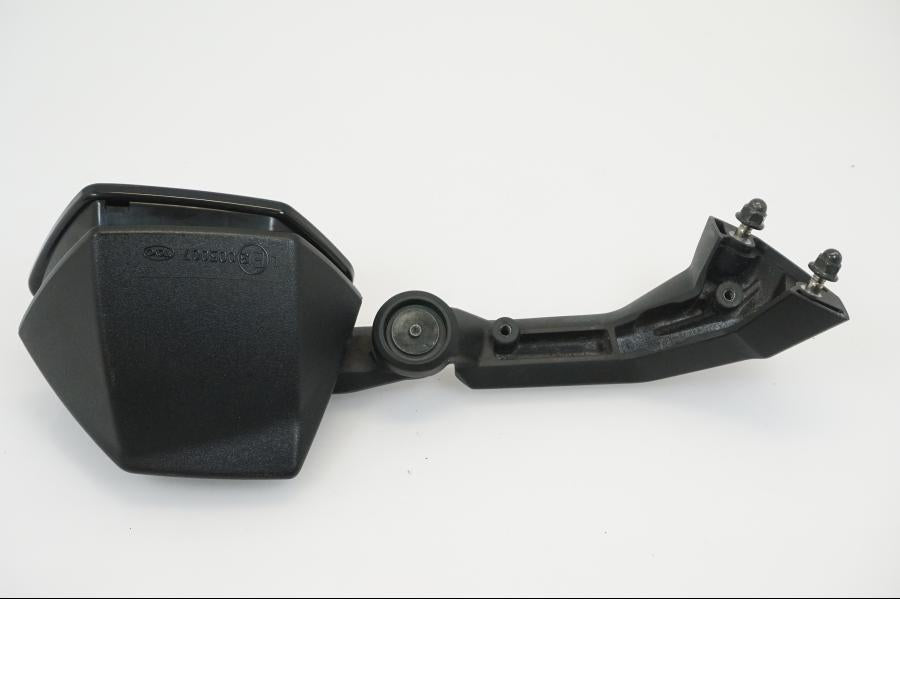 Snett uppifrån på Backspegel från en Kawasaki ZX-10R -2008 motorcykel.