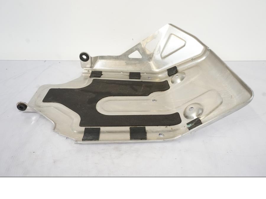 Baksidan på Hasplåt från en Honda CRF 1000 Africa Twin -2016 motorcykel.