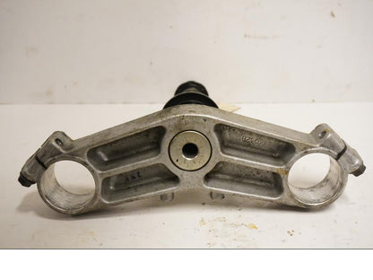 Baksidan på Gaffelkrona från en Kawasaki ZX-9R -2002 motorcykel.