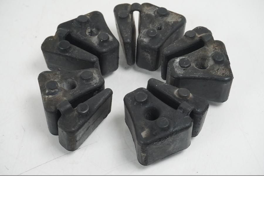 Framsidan på Ryckutjämnare från en Honda CB 650 F Hornet -2017 motorcykel.