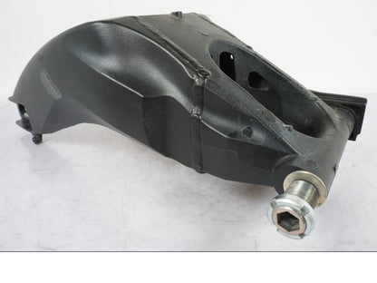 Snett uppifrån på Sving från en Suzuki GSX-S 1000 -2017 motorcykel.