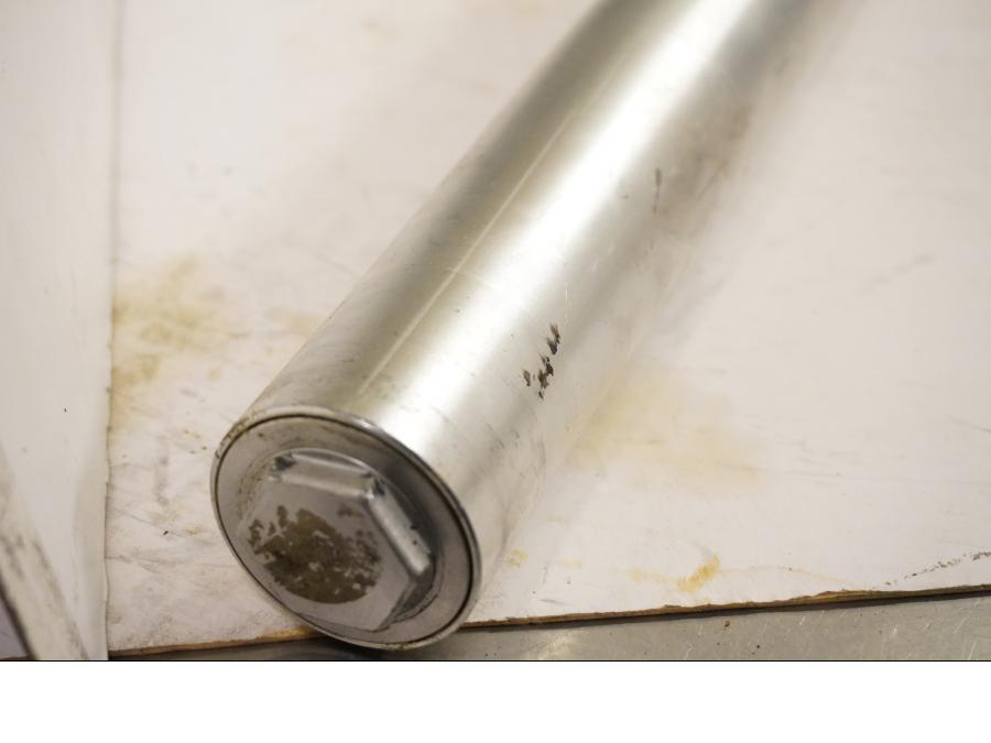 Snett uppifrån på Gaffelben från en Aprilia Pegaso 650 -1997 motorcykel.