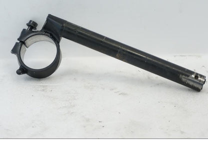 Framsidan på Styre från en Honda CBR 1000 RR -2010 motorcykel.