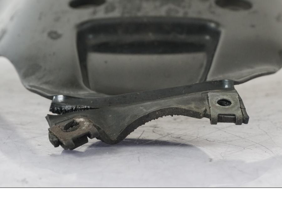 Snett uppifrån på Magkåpa från en Suzuki GSX 1300 RX -1999 motorcykel.