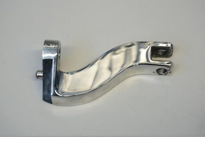 Baksidan på Fotpinnefäste från en H-D Street Glide FLHX -2015 motorcykel.