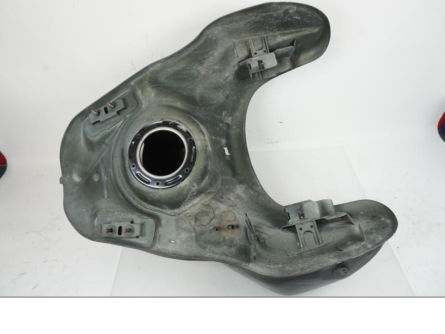 Extrabild5 på Bensintank från en Triumph Tiger 900 Rally PRO -2022 motorcykel.