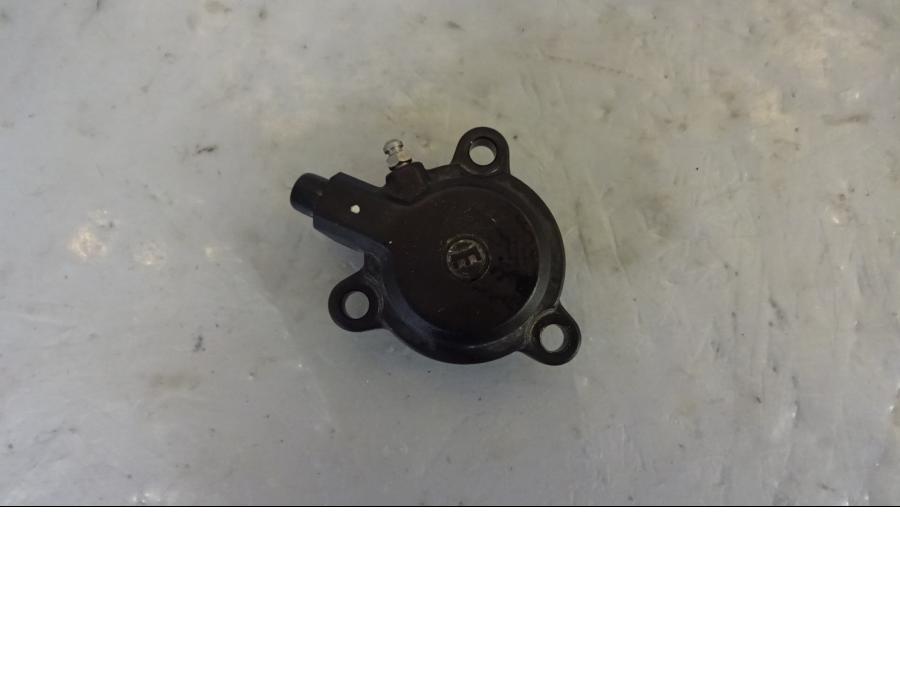 Framsidan på Kopplingslavcylinder från en BMW R 1200 GSA -2014 motorcykel.