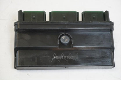 Snett uppifrån på Control Unit från en Triumph Speed Triple -2021 motorcykel.