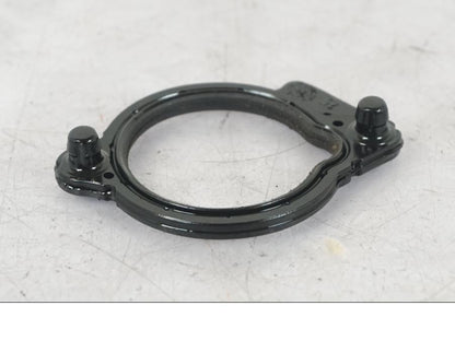 Höger sida på Ventilkåpa från en BMW R 1200 GSA -2014 motorcykel.