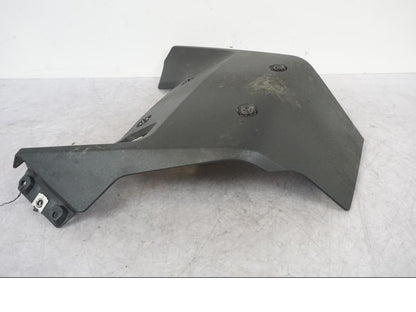 Framsidan på Hasplast från en KTM 1290 Super Adventure S -2022 motorcykel.