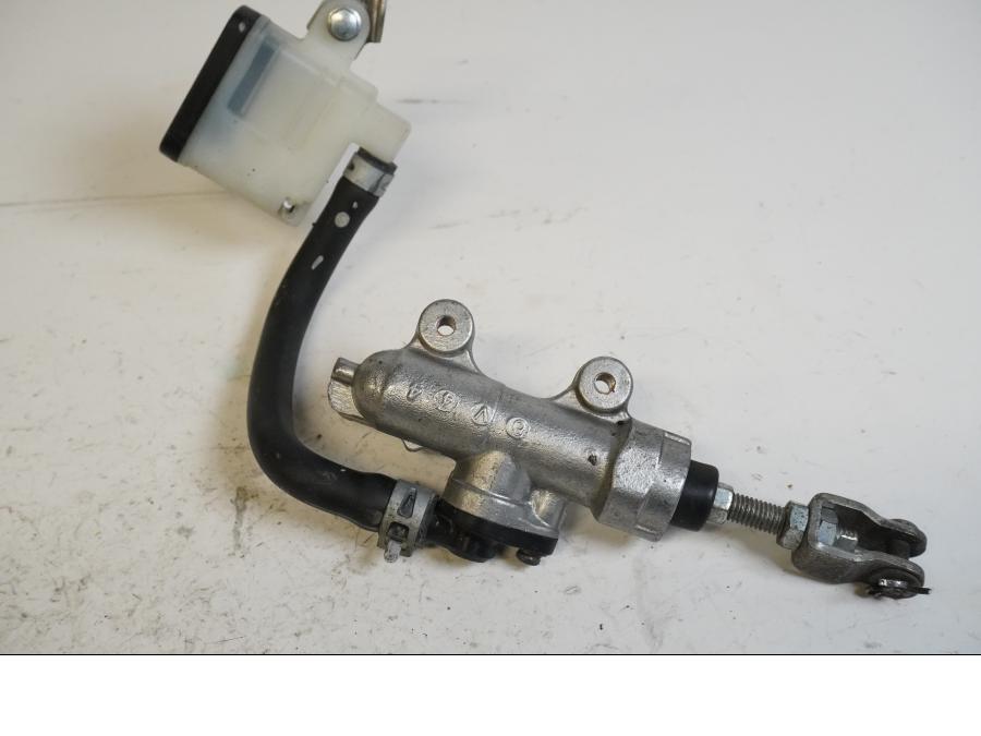 Framsidan på Bromshuvudcylinder från en Suzuki GSX-R 1000 -2007 motorcykel.