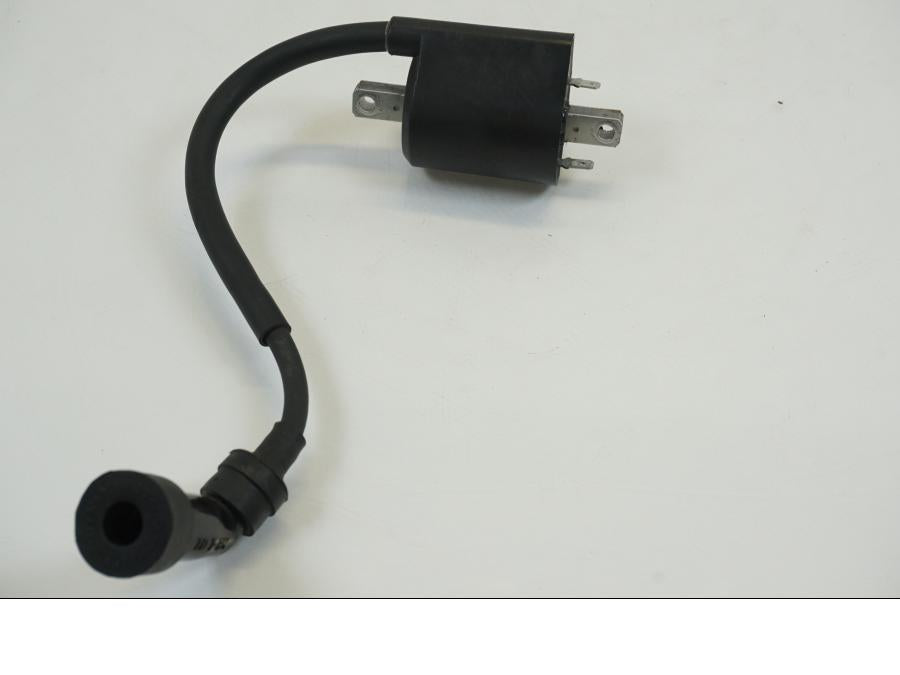 Baksidan på Tändspole från en Yamaha XVS 1100 -2003 motorcykel.