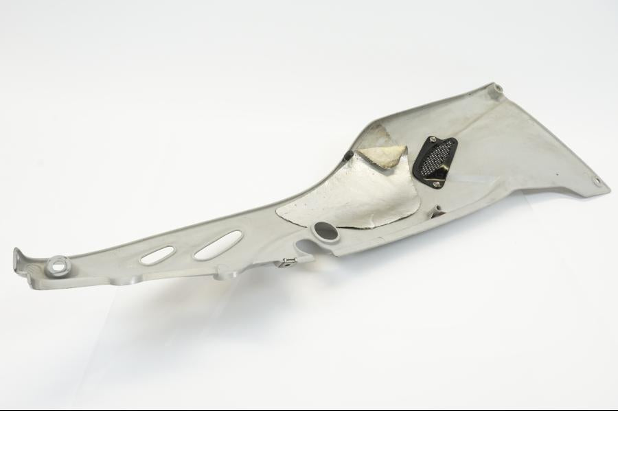 Snett uppifrån på Bakvinge från en Aprilia Pegaso 650 -1997 motorcykel.