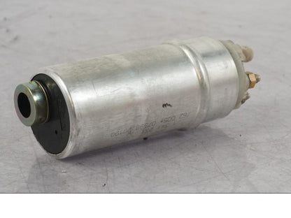 Framsidan på Bensinpump insprut från en BMW R 1100 GS -1998 motorcykel.