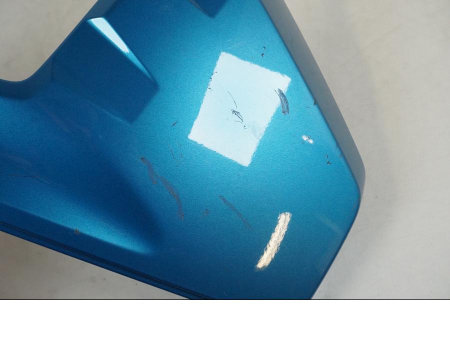 Baksidan på Sidopanel från en BMW C400X -2018 motorcykel.