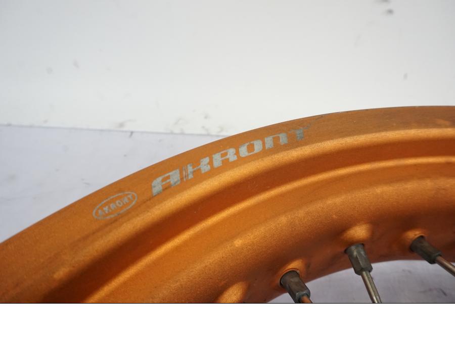 Extrabild1 på Fälg från en KTM 690 SMCR -2016 motorcykel.