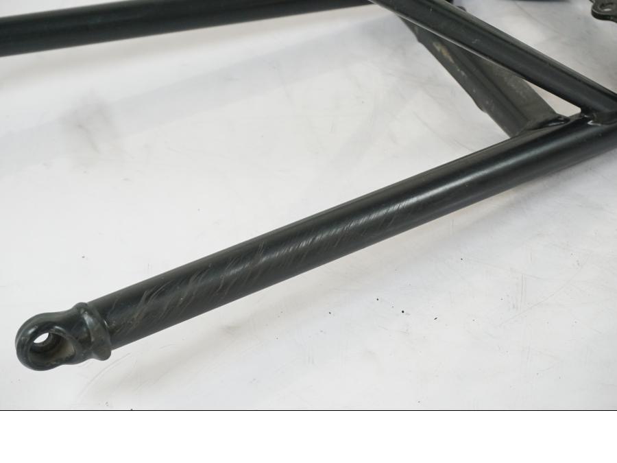 Baksidan på Bakram från en KTM 1290 Super Duke R -2018 motorcykel.