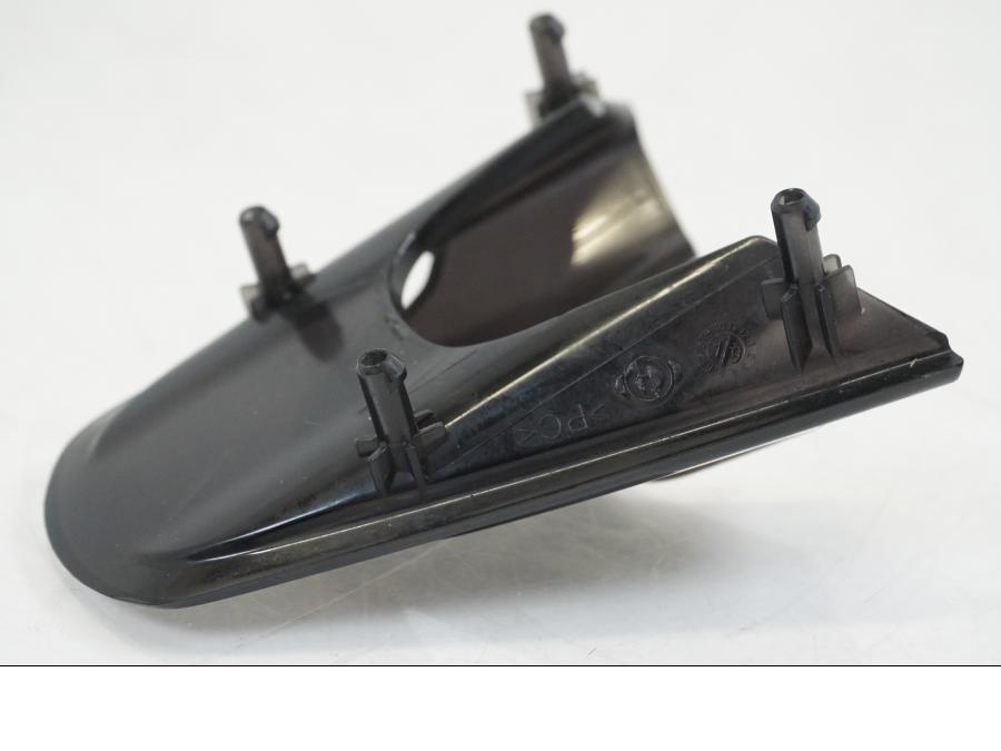 Snett uppifrån på Instrumentkåpa från en Ducati Streetfighter V4 -2020 motorcykel.