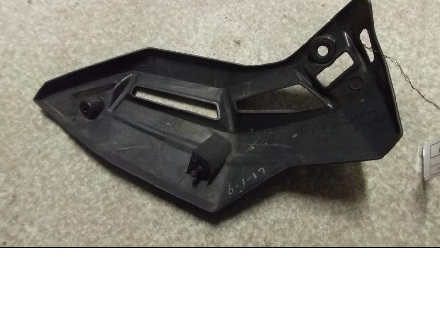 Baksidan på Magkåpa från en Kawasaki Z 900 -2017 motorcykel.