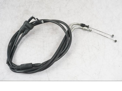 Framsidan på Gasvajer från en Yamaha MT-09 -2016 motorcykel.