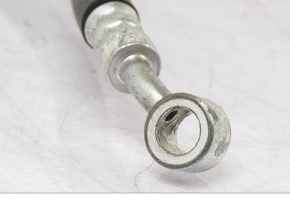 Baksidan på Kopplingsledning från en Suzuki GSF 1250 -2010 motorcykel.