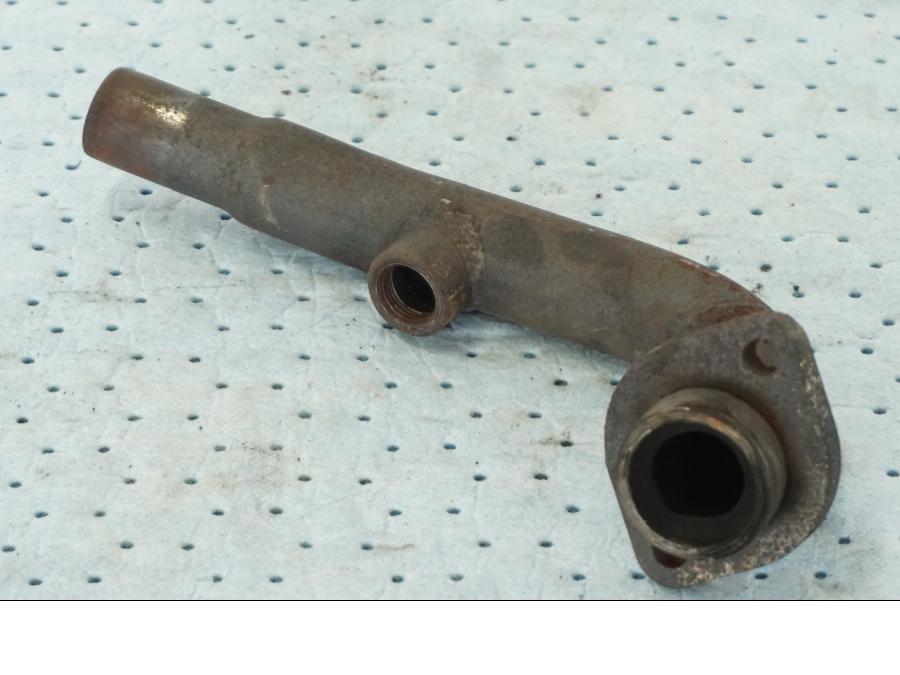 Vänster sida på Grenrör från en Yamaha X-Max 250 -2016 scooter.