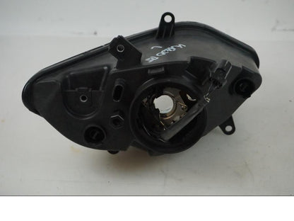 Höger sida på Strålkastare från en BMW K 1200 RS -2008 motorcykel.