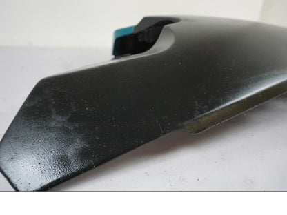 Höger sida på Sidkåpa från en Honda VFR 750 -1994 motorcykel.