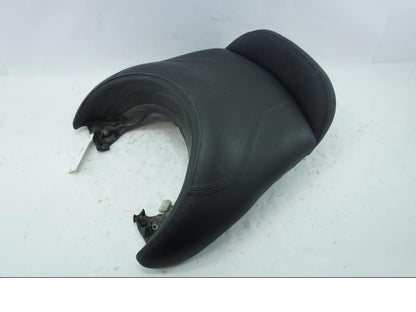 Baksidan på Sadel från en BMW K 1200 LT -2004 motorcykel.