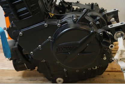 Extrabild3 på Motor från en BMW F 800 R -2018 motorcykel.