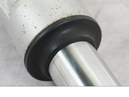 Extrabild4 på Gaffelben från en Honda ANF 125 -2009 motorcykel.